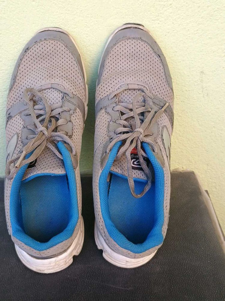 Sports Shoes For Men