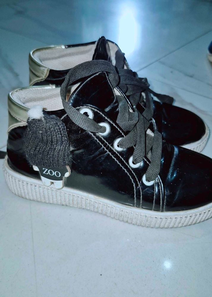 Zoo Black Shoes For Girls