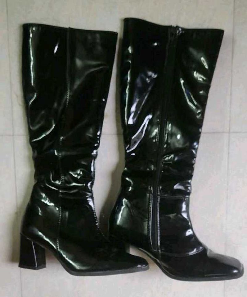 Black Patent Knee-High Block Heel Boots – Size 36