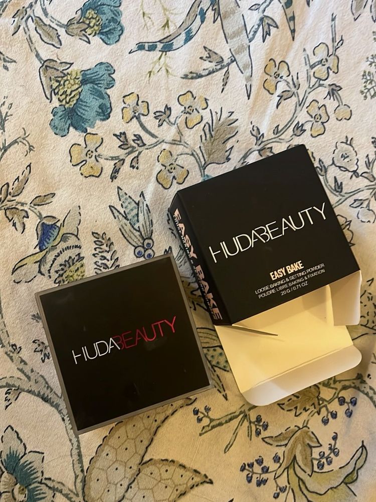 HUDA EASY BAKE POWDER cherry blossom