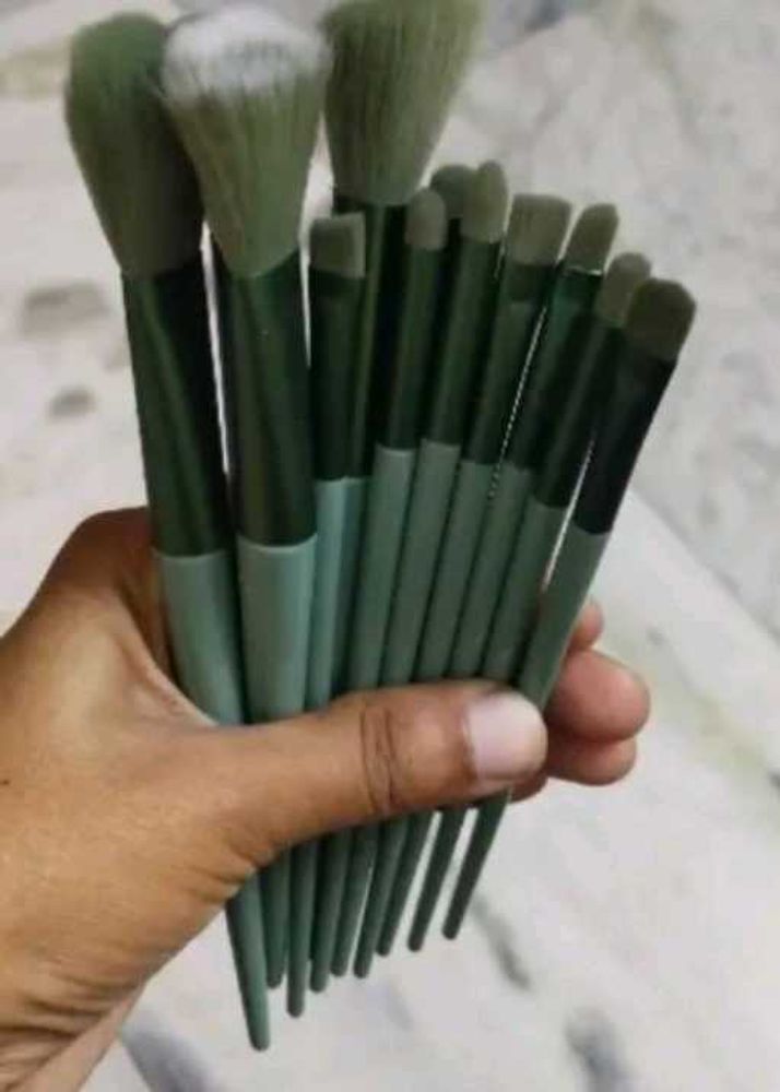 Makeup Brush