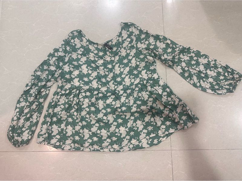 Floral Print Green Top