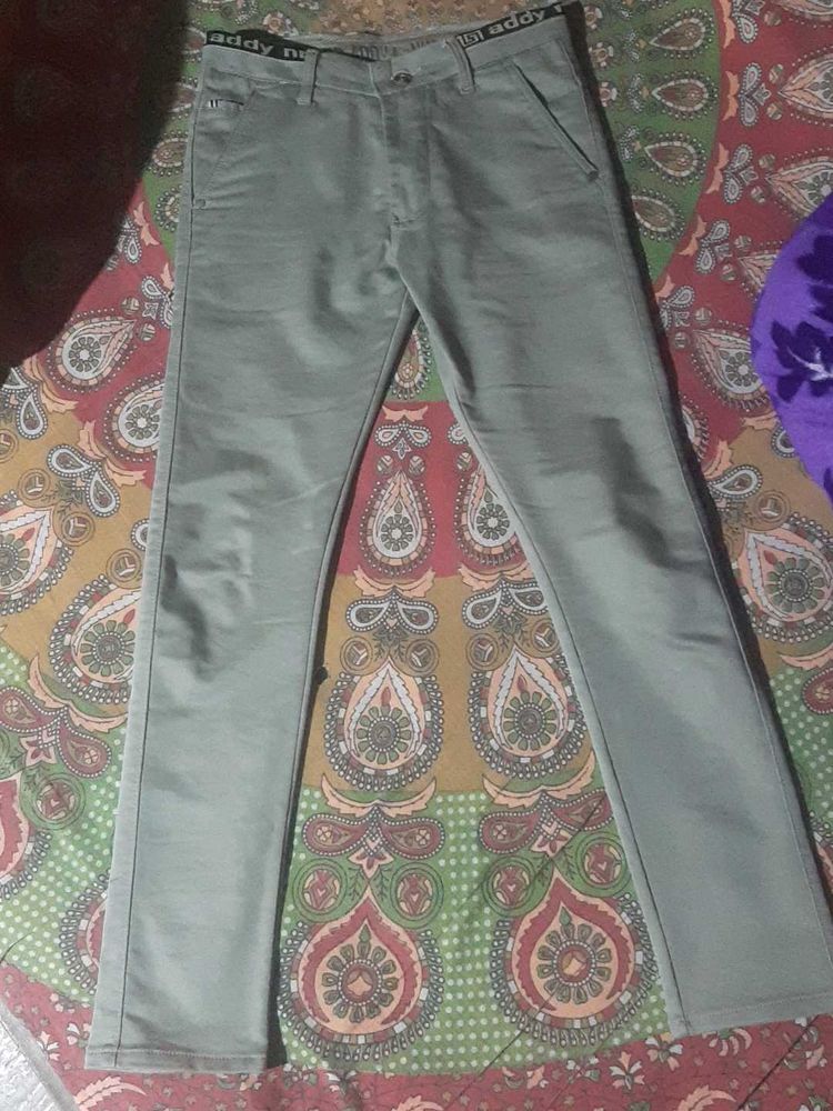 Men&#39;s Grey Casual Pants