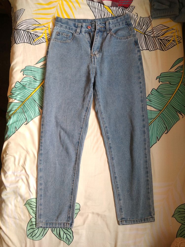 Light Wash Denim Jeans