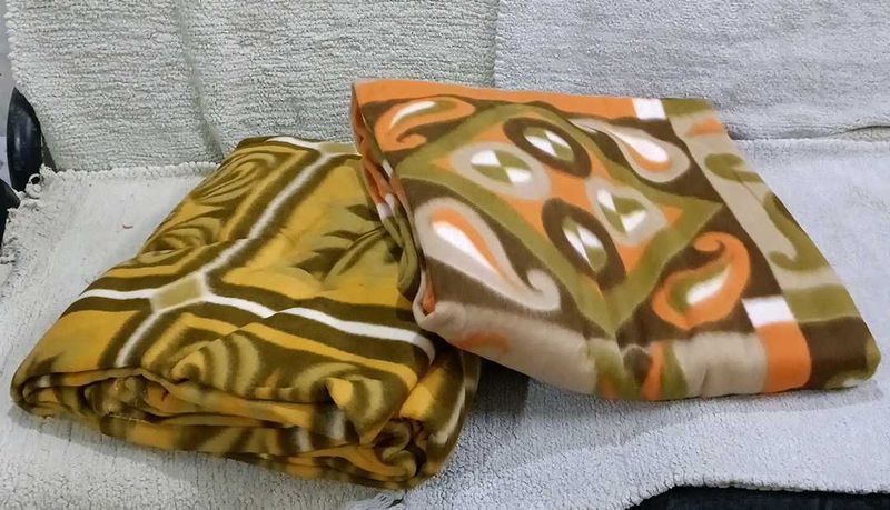 New Fleece Blankets - Set of 2