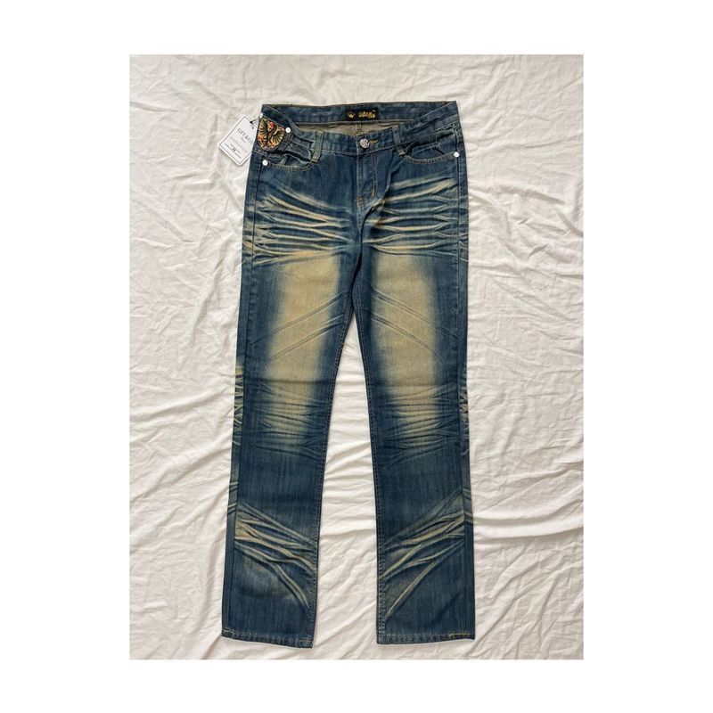 WOMEN JEANS.