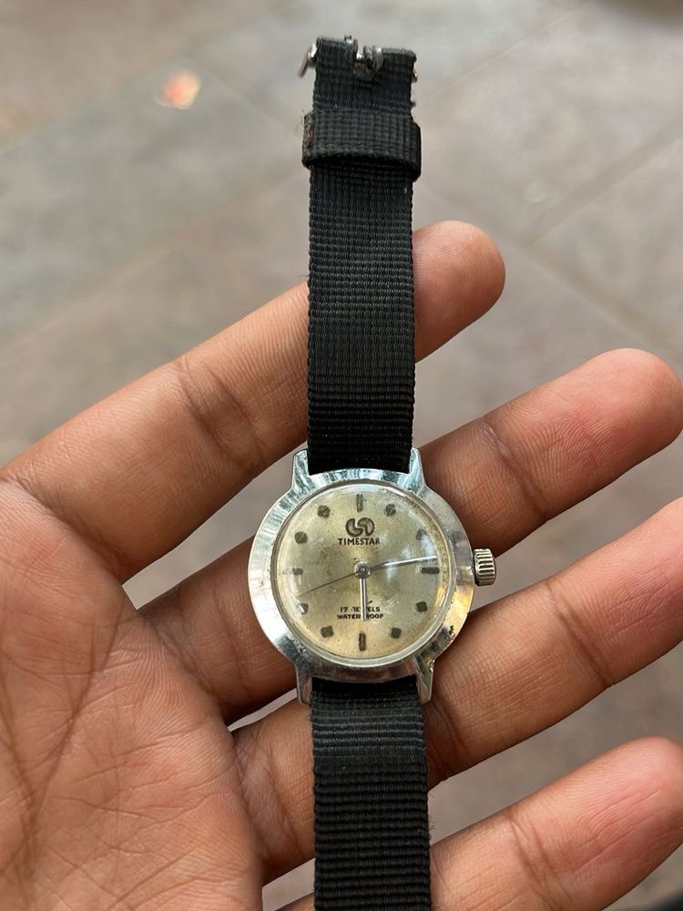 Timestar 17 Jewel Hand winding Vintage Watch