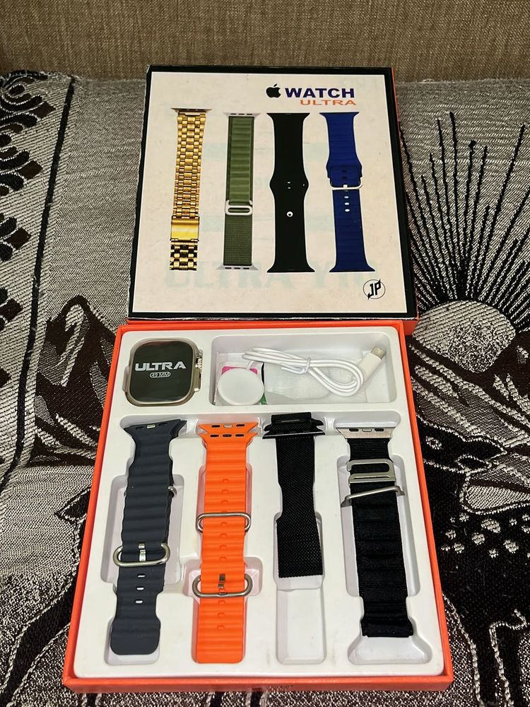 Watch Ultra Apple Logo 49mm Extra Straps