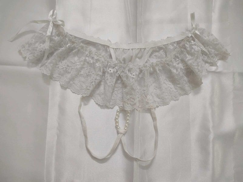 Lace &amp; Pearl Garter Panty