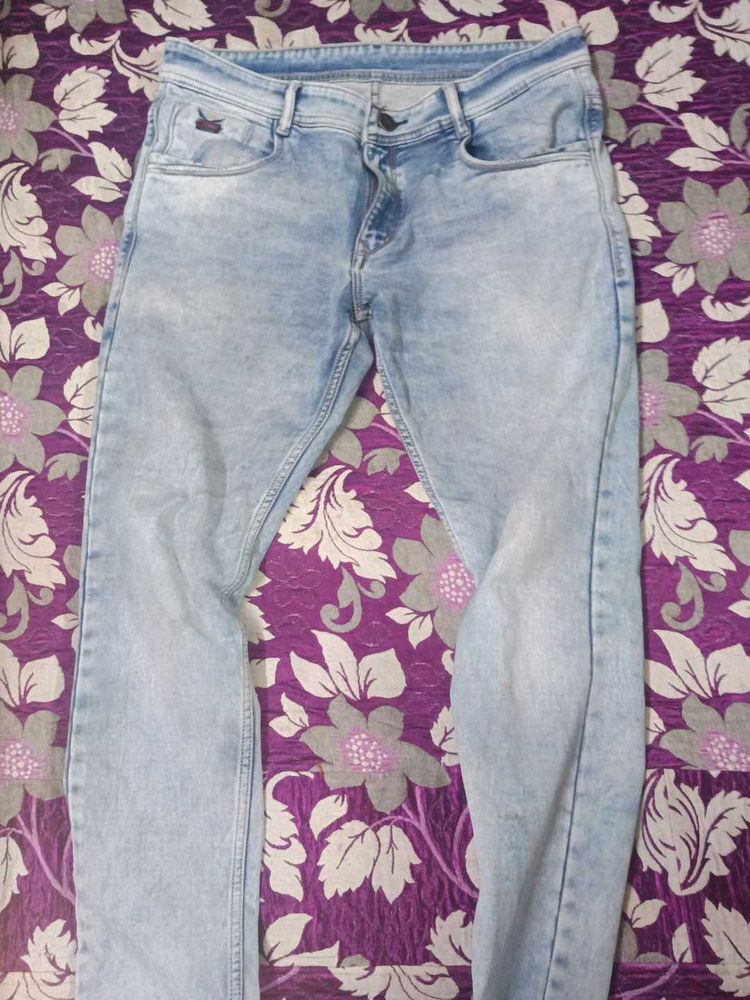 jeans