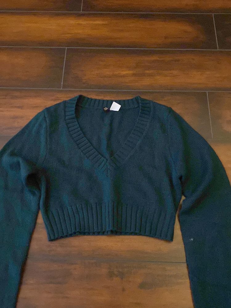 Winter Stuff, H&amp;m Cropped Sweater Size Xs