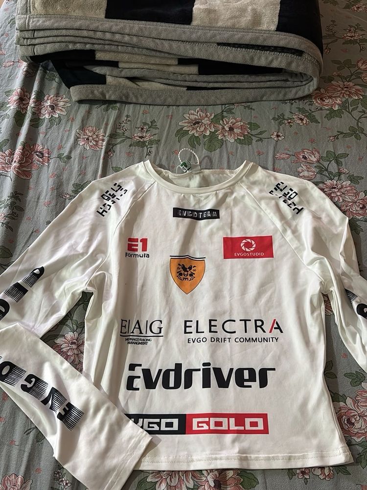 Cool Graphic Print Top