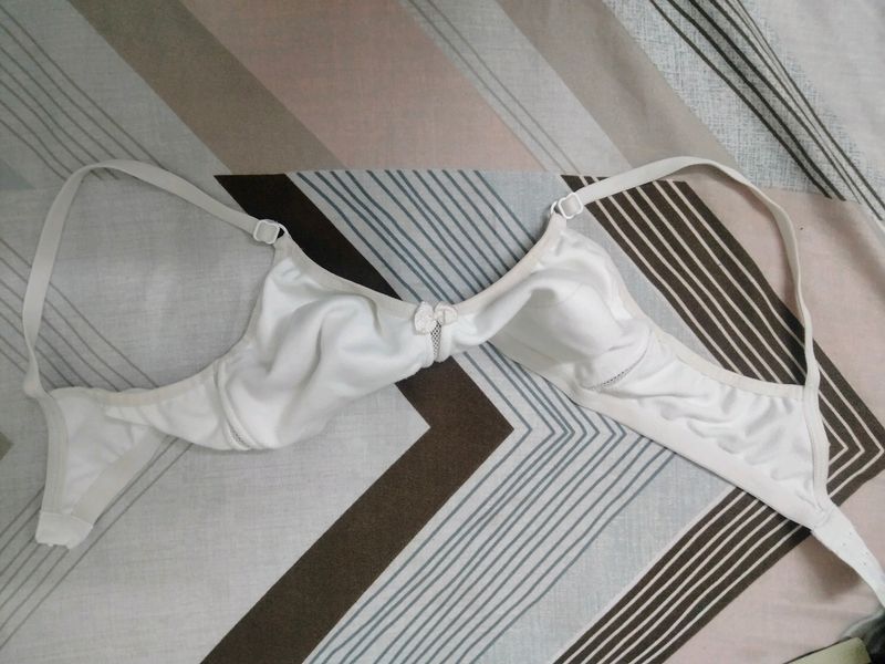 White Shelca Non Padded Comfortable Cotton Bra