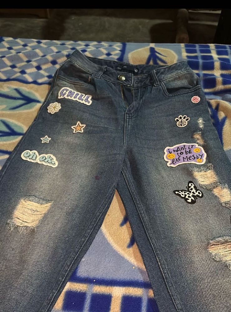 Cute sticker mom fit jeans