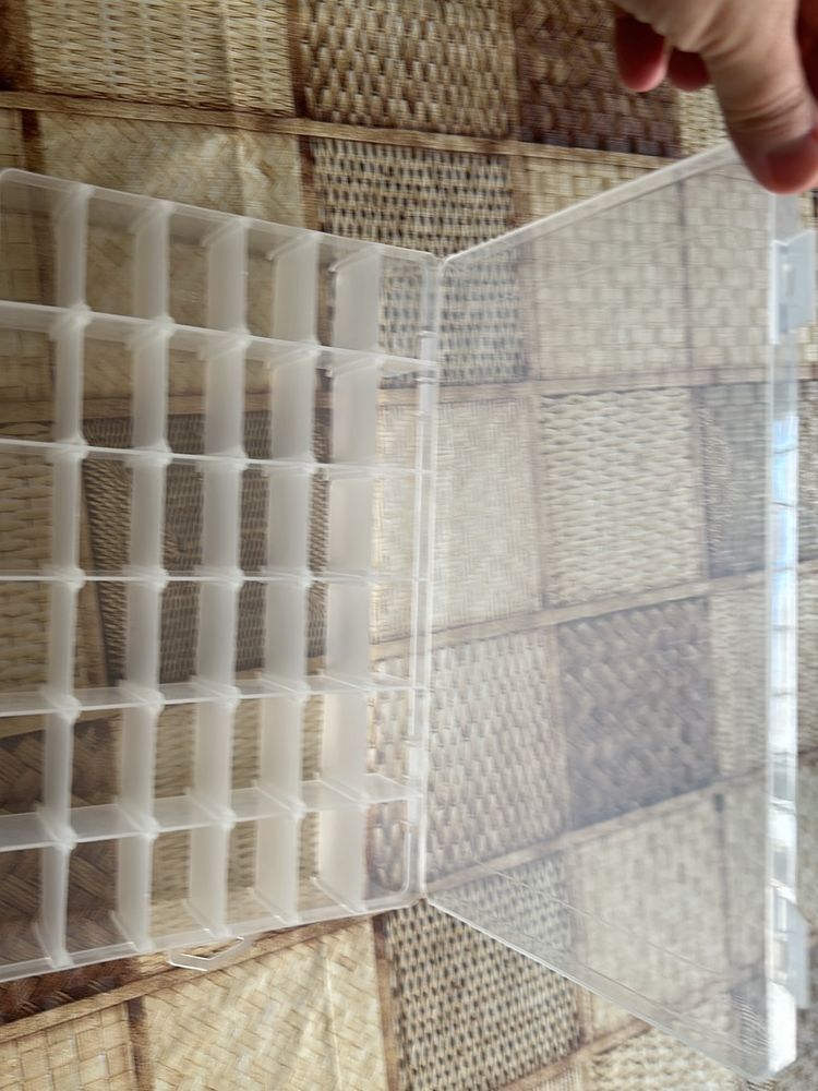 Earrings and rings storage box