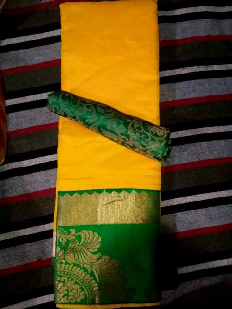 gorgeous saree💛