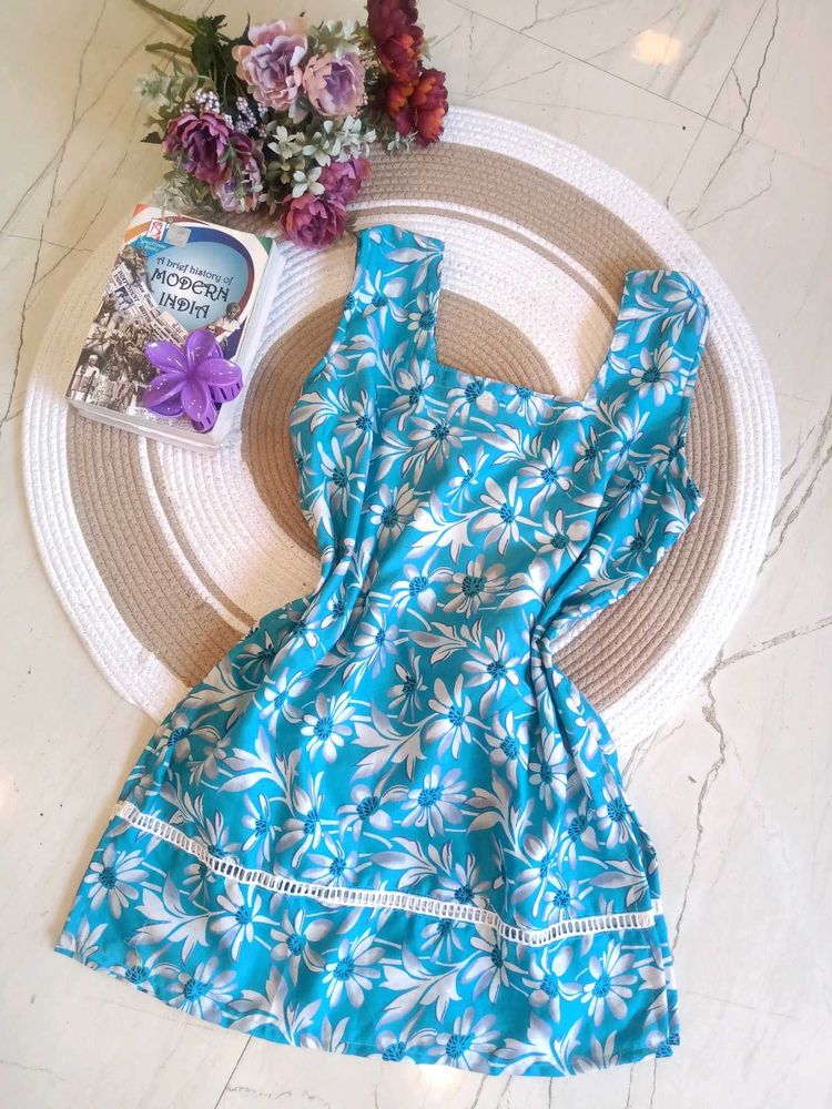 🆕 Skylight Sleeveless Corset Short Kurta ✨🎀