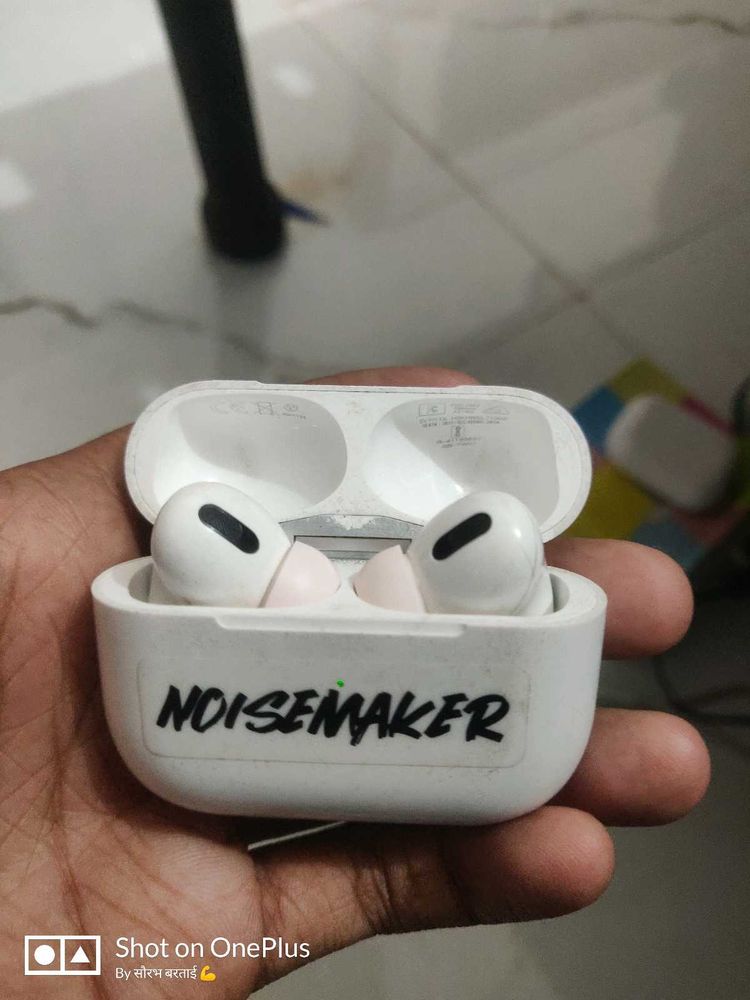 Custom AirPods Pro - Noisemaker