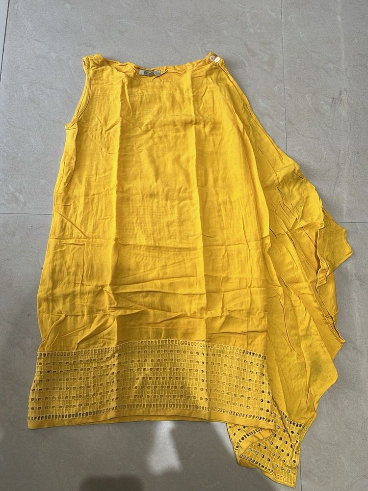 Yellow Sleeveless Top