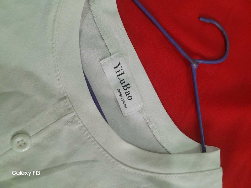White YiluBao Top