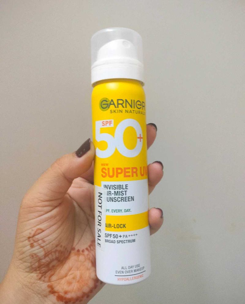 Garnier Super UV Spf50 Invisible Airmist Sunscreen