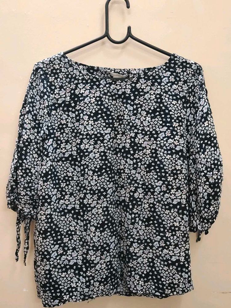 Designer Sleeve  Make Node Or Note Your Wish