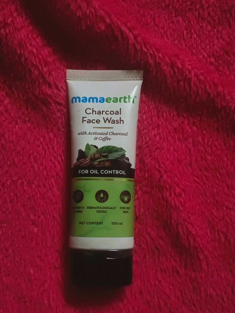 Mamaearth Charcoal Face Wash