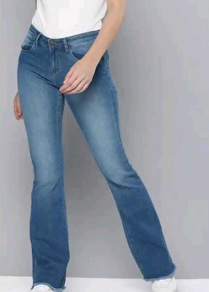 Women Blue Bootcut Heavy Fade Stretchable jeans