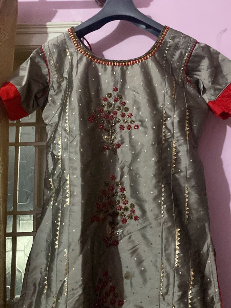 Grand work Kurta