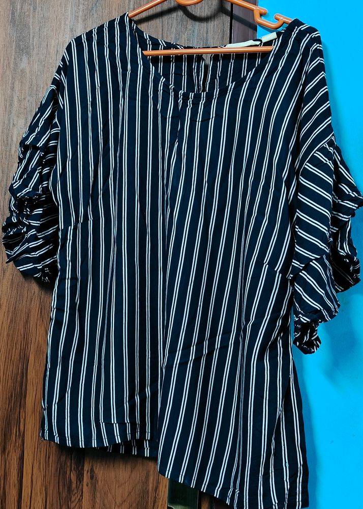 Layered sleeve party wear top