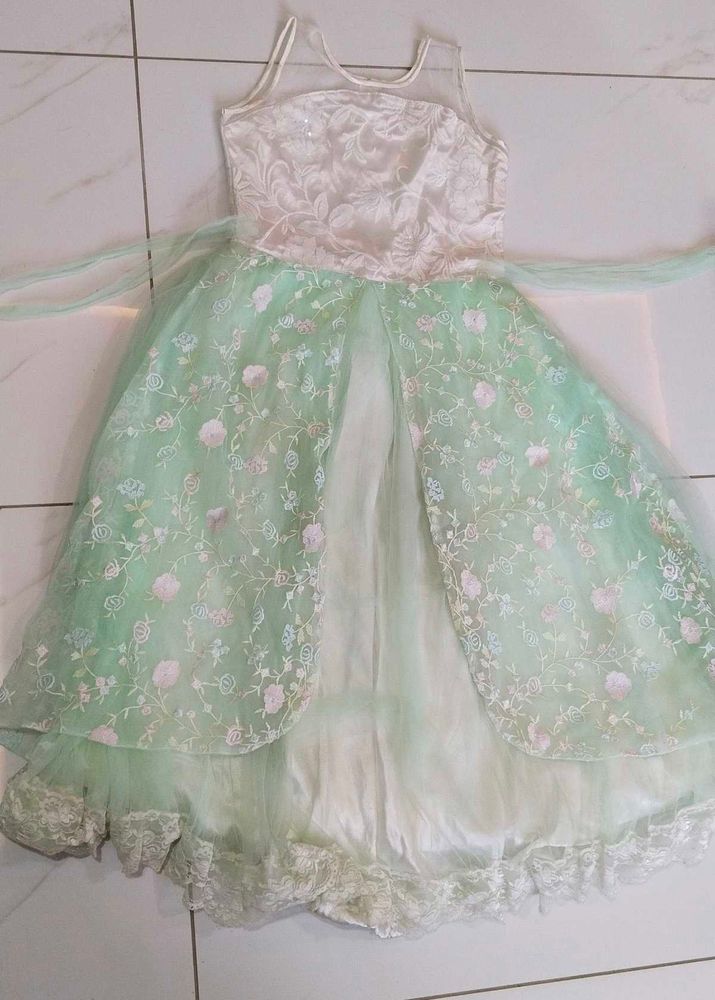 Frock/Gown For Teen/Under Teen Girls