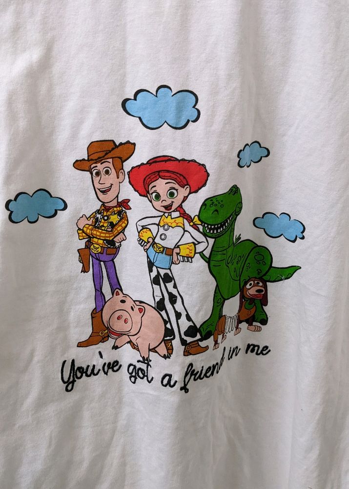 Disney White Funky Tshirt = Medium