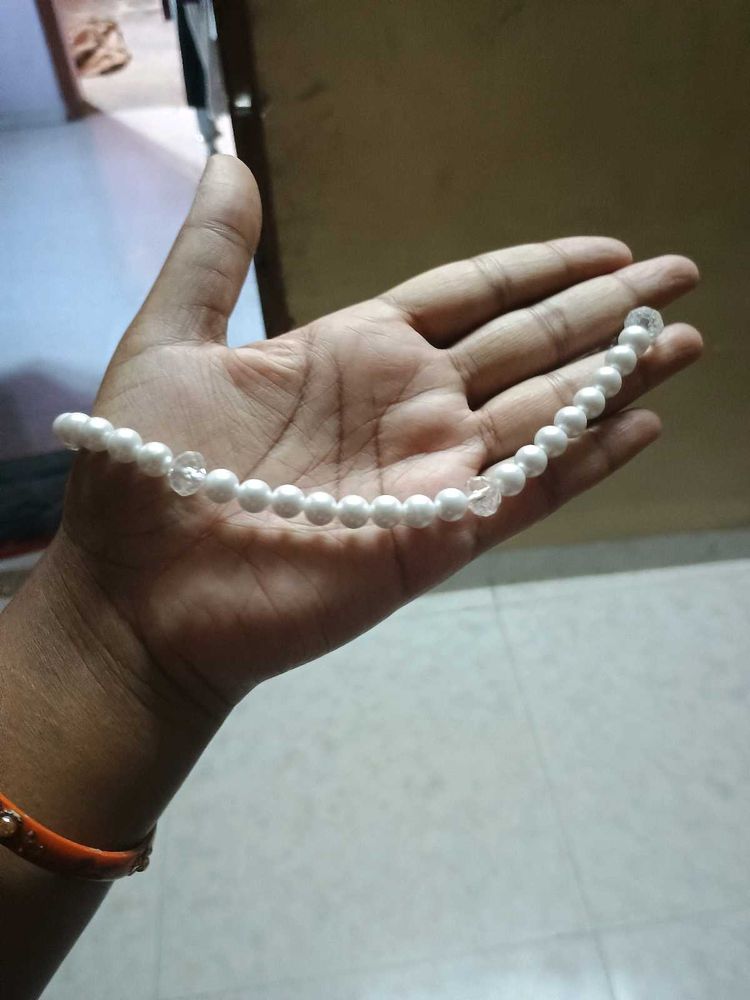Moti Mala And Chokar