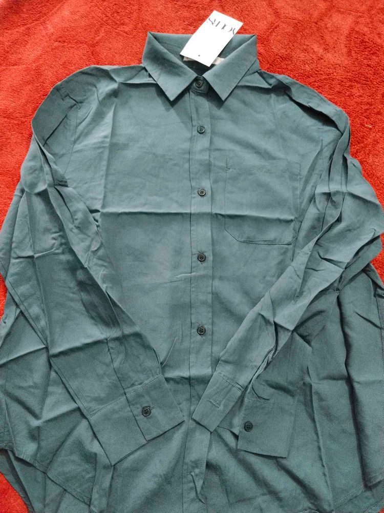 Stylish Button-Down Shirt🌻✨