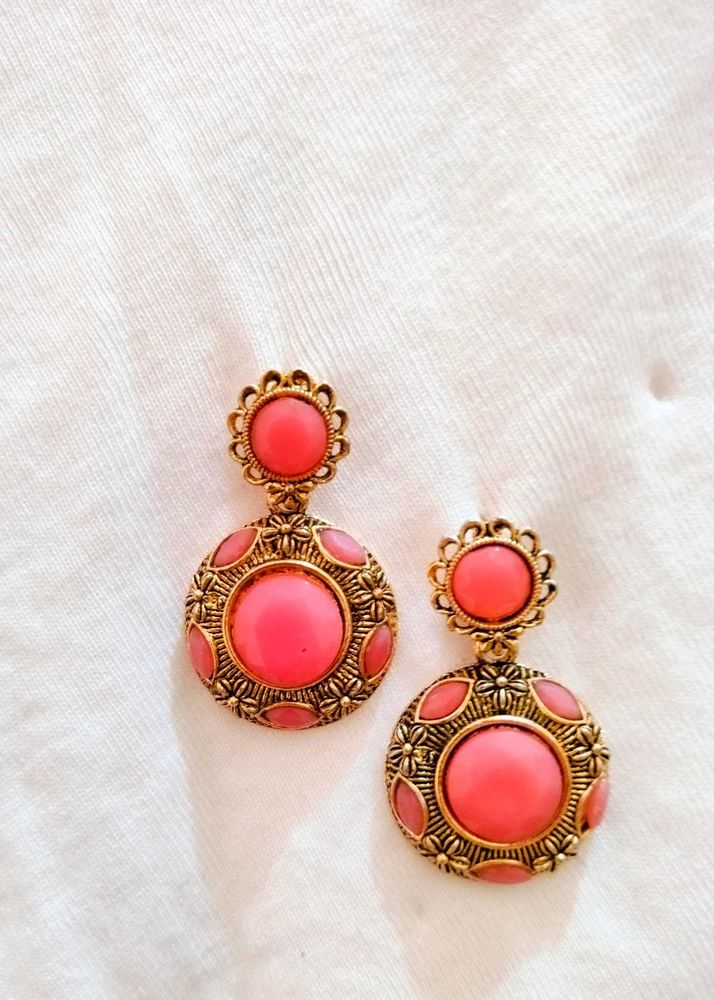 Pink Stone Earrings with Gold Filigree 💎