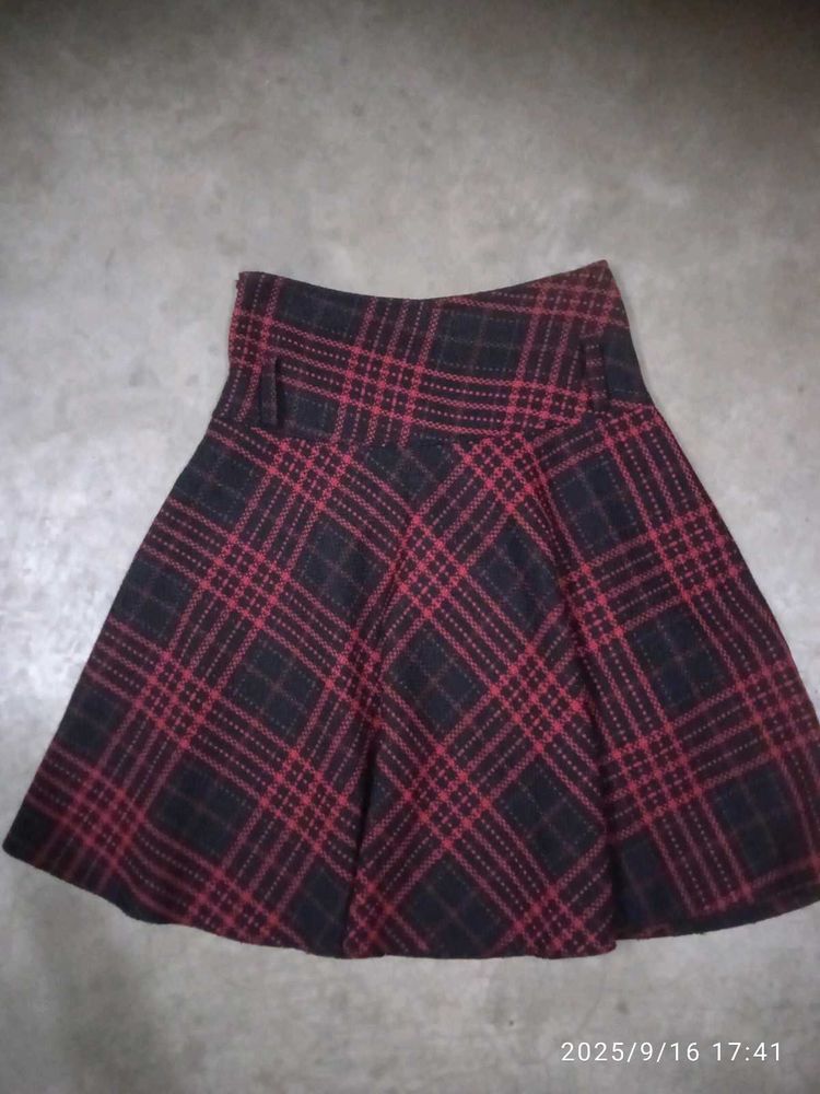 Red &amp; Black Plaid Mini Skirt