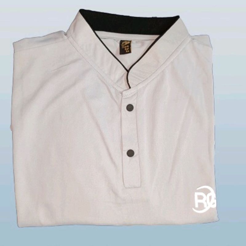 Men Solid Polo Neck Chinese Collar T-shirt
