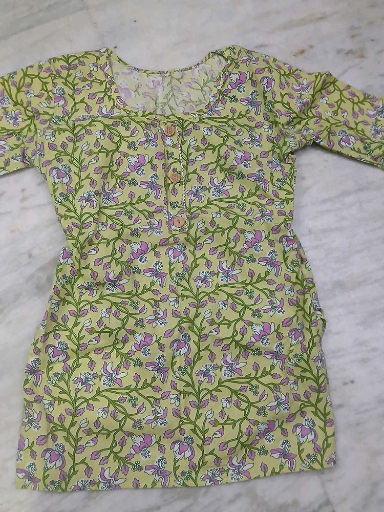 Floral Print Kurti Top