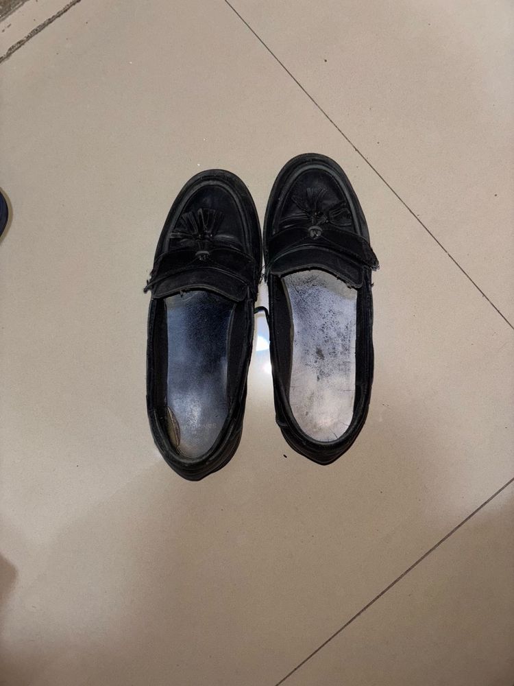 Classic Black Loafers from GEOX
