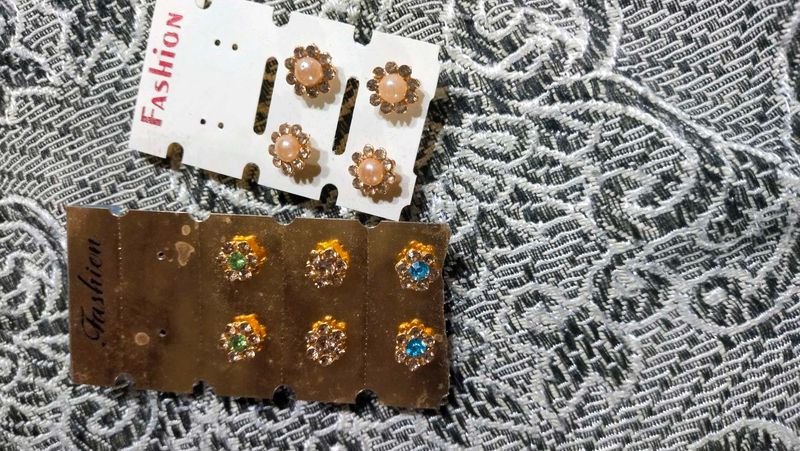 Vintage Floral Stud Earring Set