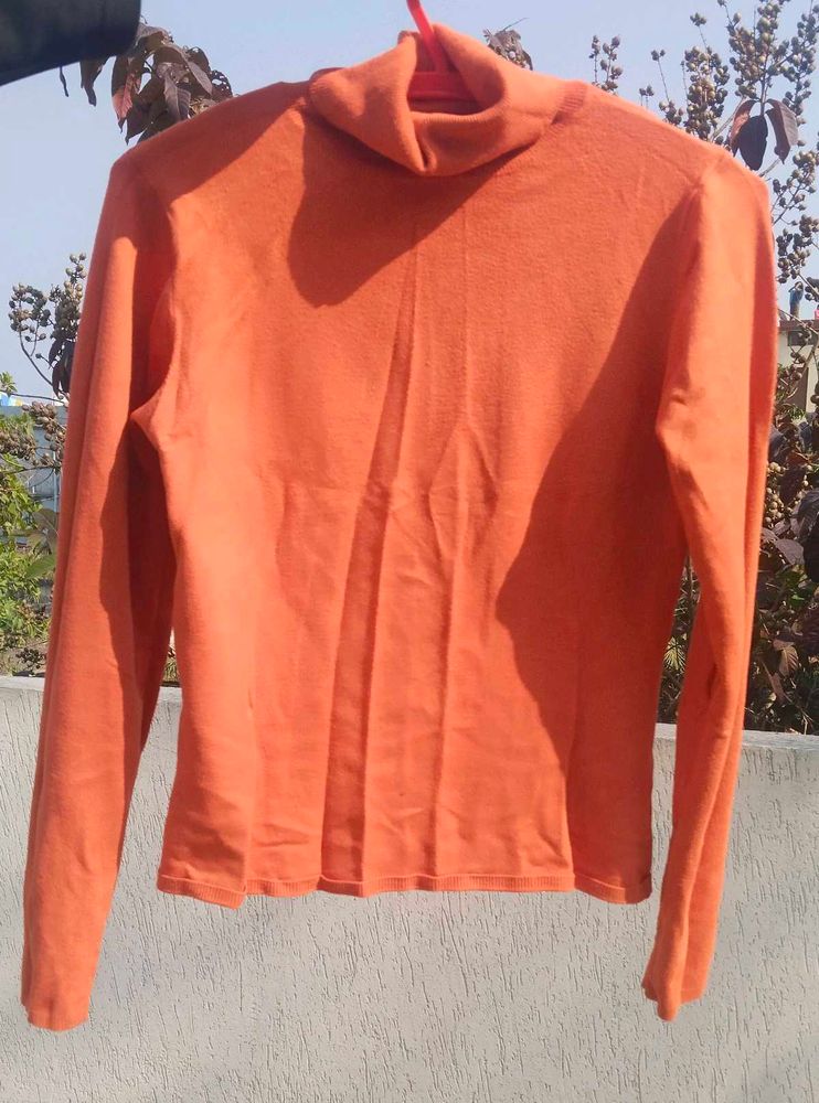 High Neck Top/Inner.
