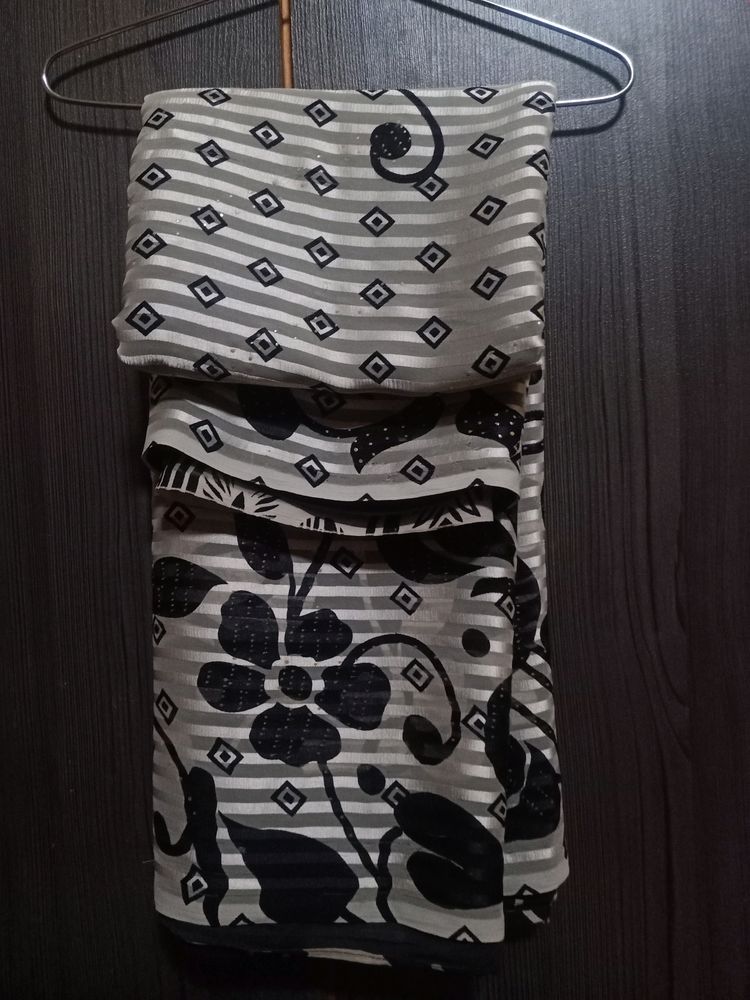 Classic Light Weight Sare With Blouse