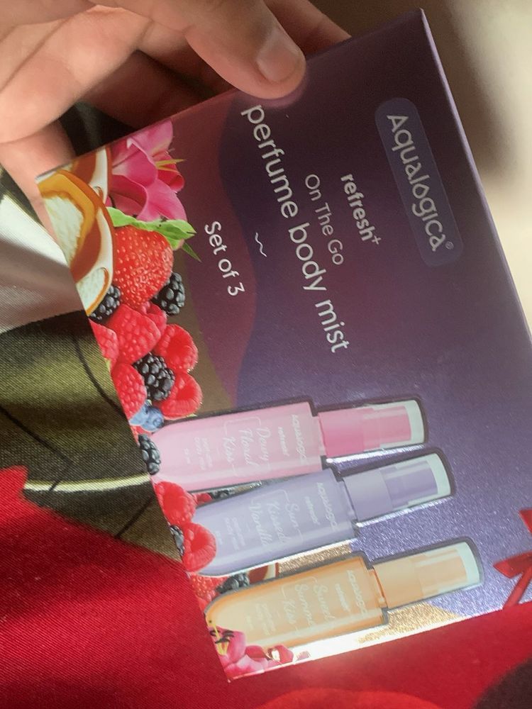Aqualogica Perfume Body Mist Set