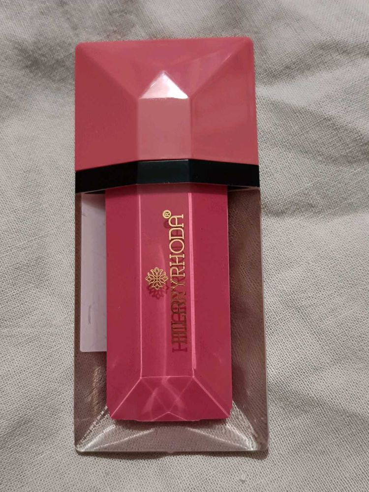 Hillary Rhoda Matte On Lipstick