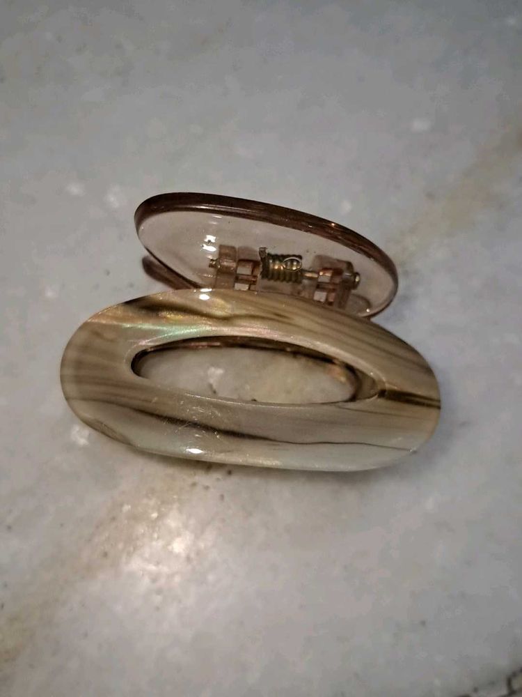 Hair Claw Clip