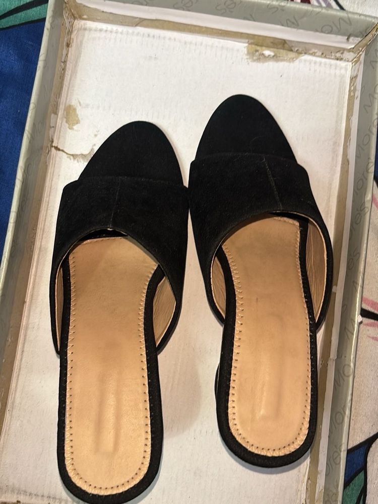 Black Heels New Design