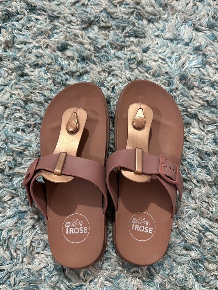 Lightweight Rubber Slides