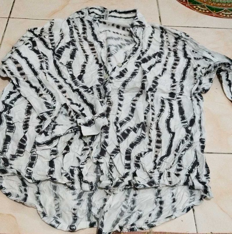 Abstract Print Blouse