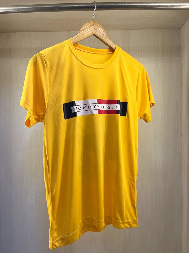 Tommy tshirt