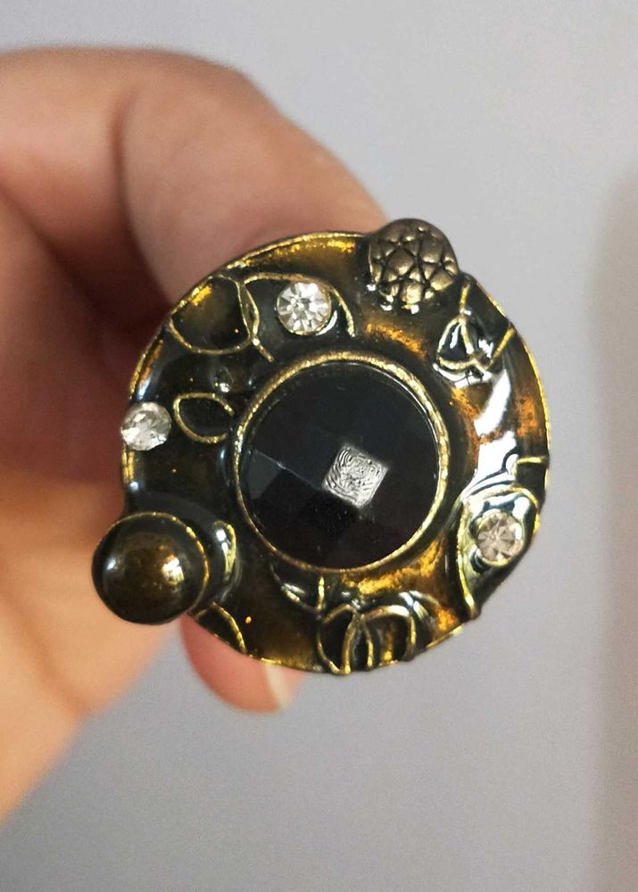 Vintage Ring